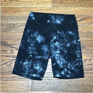 Sage Women's Dark Tie-Dye Bike Shorts